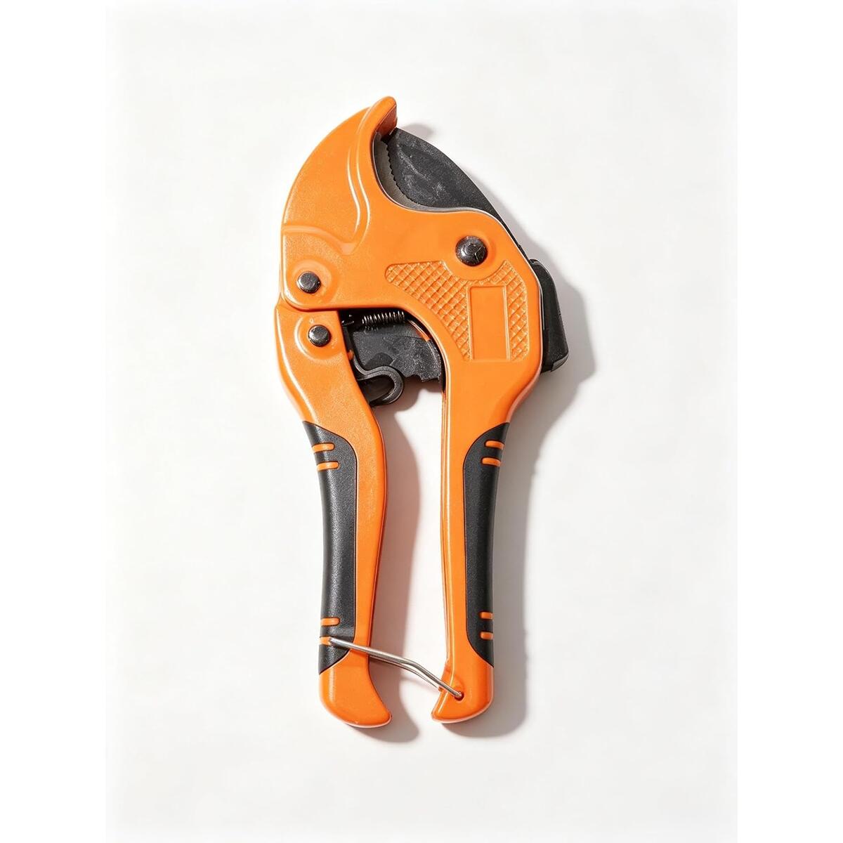 Ratcheting PVC Pipe Cutter 1-5/8 in Aluminum Body SK5 Blade