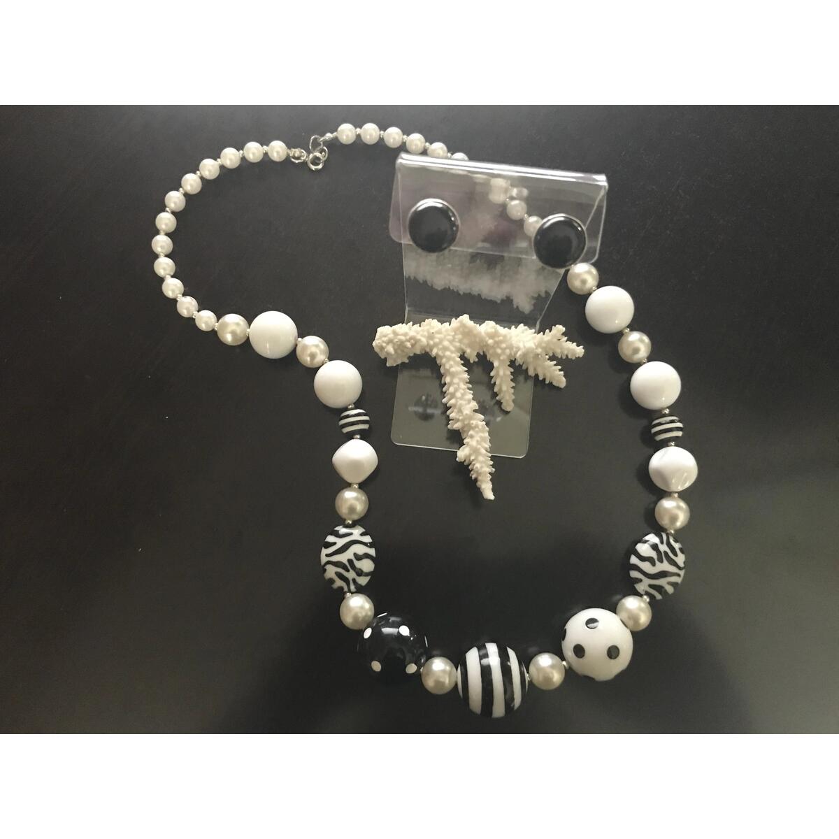 Black Onyx Silver Stud Coupon - RebateKey