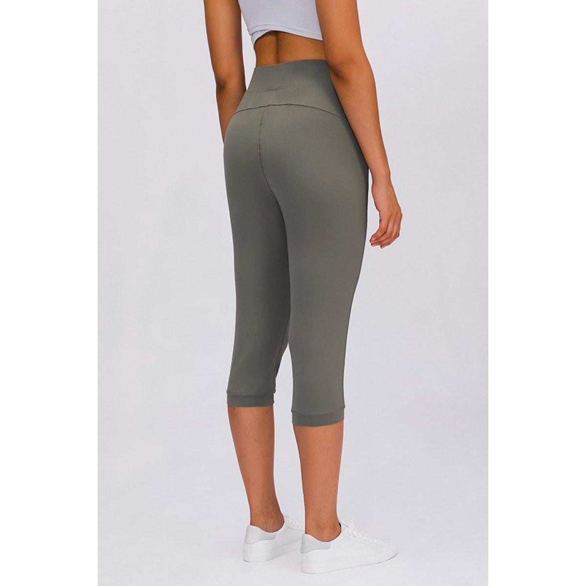 Relaxed Fit Capris Coupons - RebateKey