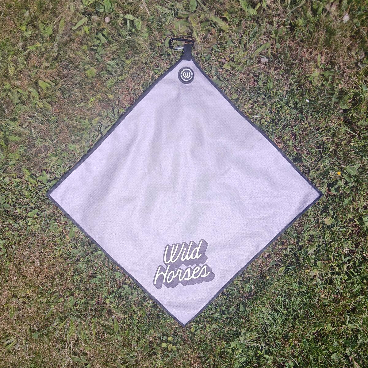 Wild Horses Magnetic 1 Cash Back - RebateKey