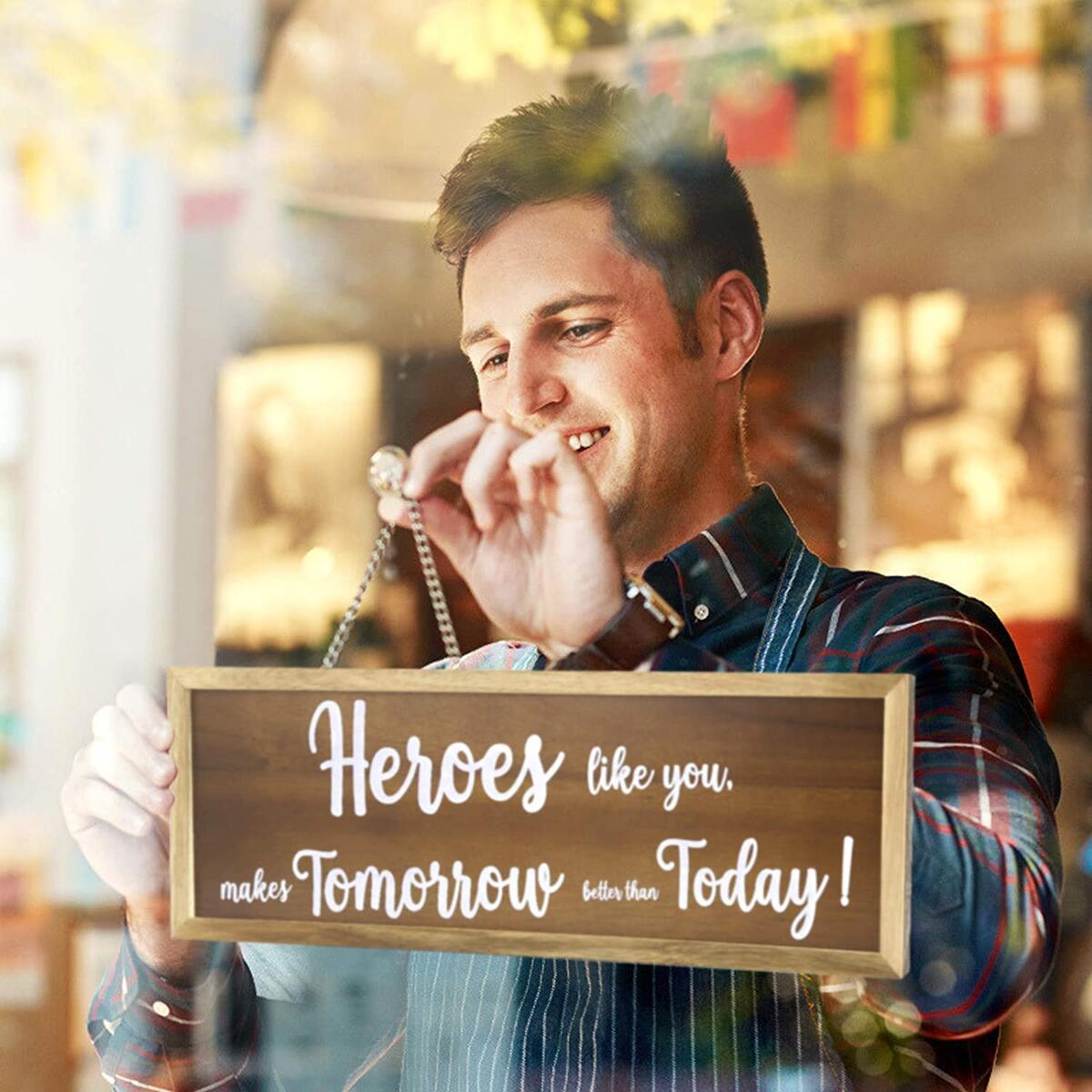 Heroes Wall Decor Cashback - RebateKey