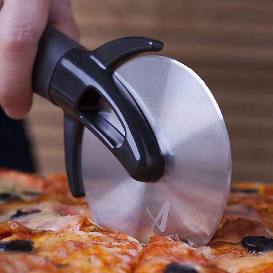 Professional Pizza Cutter Cashback RebateKey